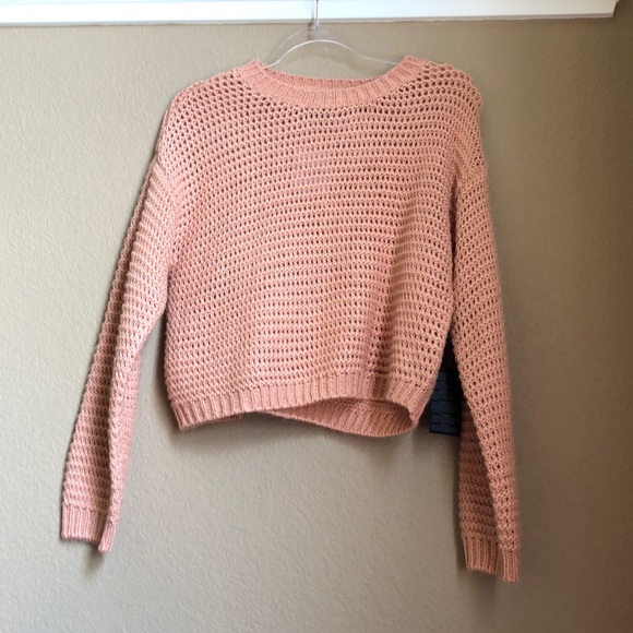 Forever 21 Sweaters - Forever 21 Pink cropped sweater